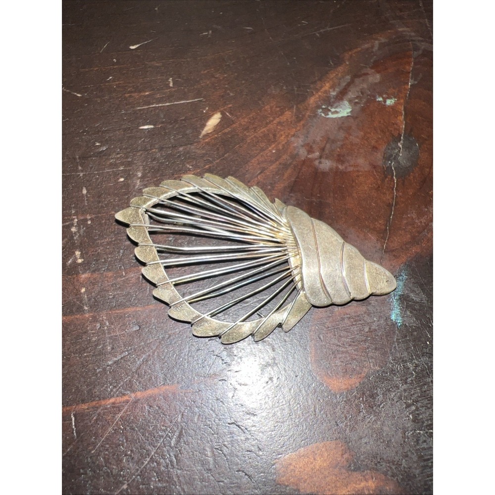 Taxco Vintage Mexican Sterling Silver 925 Wire Shell Pin Brooch